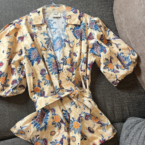 Elie Tahari Giraffe Multicolor Puff Sleeve Tie Waist Blouses Size L - Picture 3 of 13